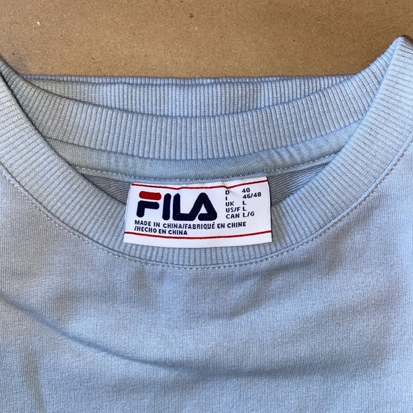 FILA Crew Neck Sweatshirt - Picture 2 of 3